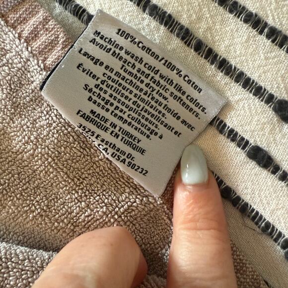 PARACHUTE | Fouta Striped Turkish Cotton Towels in Clay  - Set of 2 - Picture 3 of 4